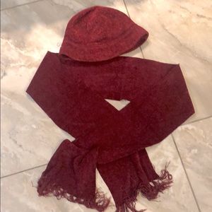 Scarf and bucket hat knit set great for winter and fall